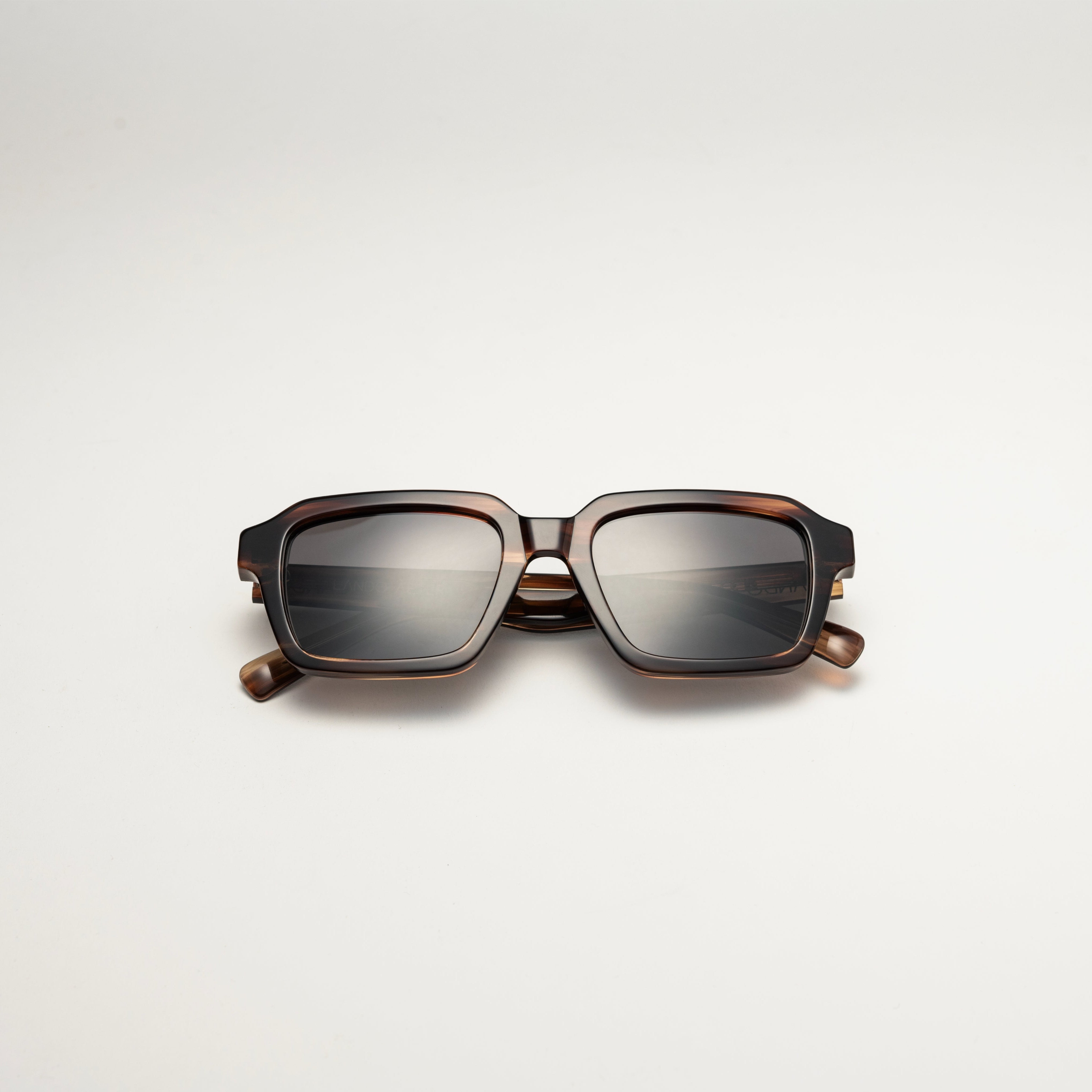Aeter - Deep Brown