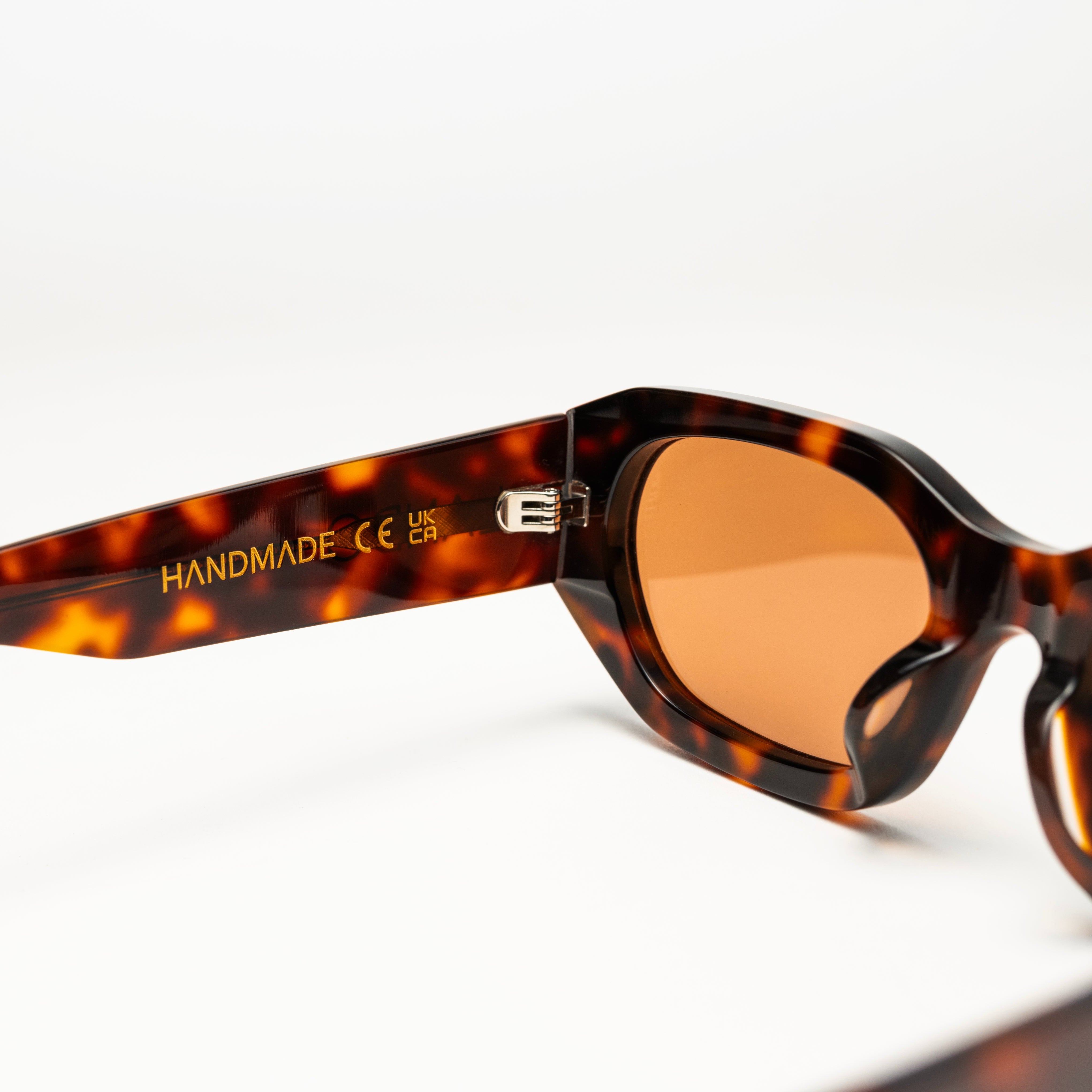 Nubila - Tortoiseshell Premium Sunglasses for Women