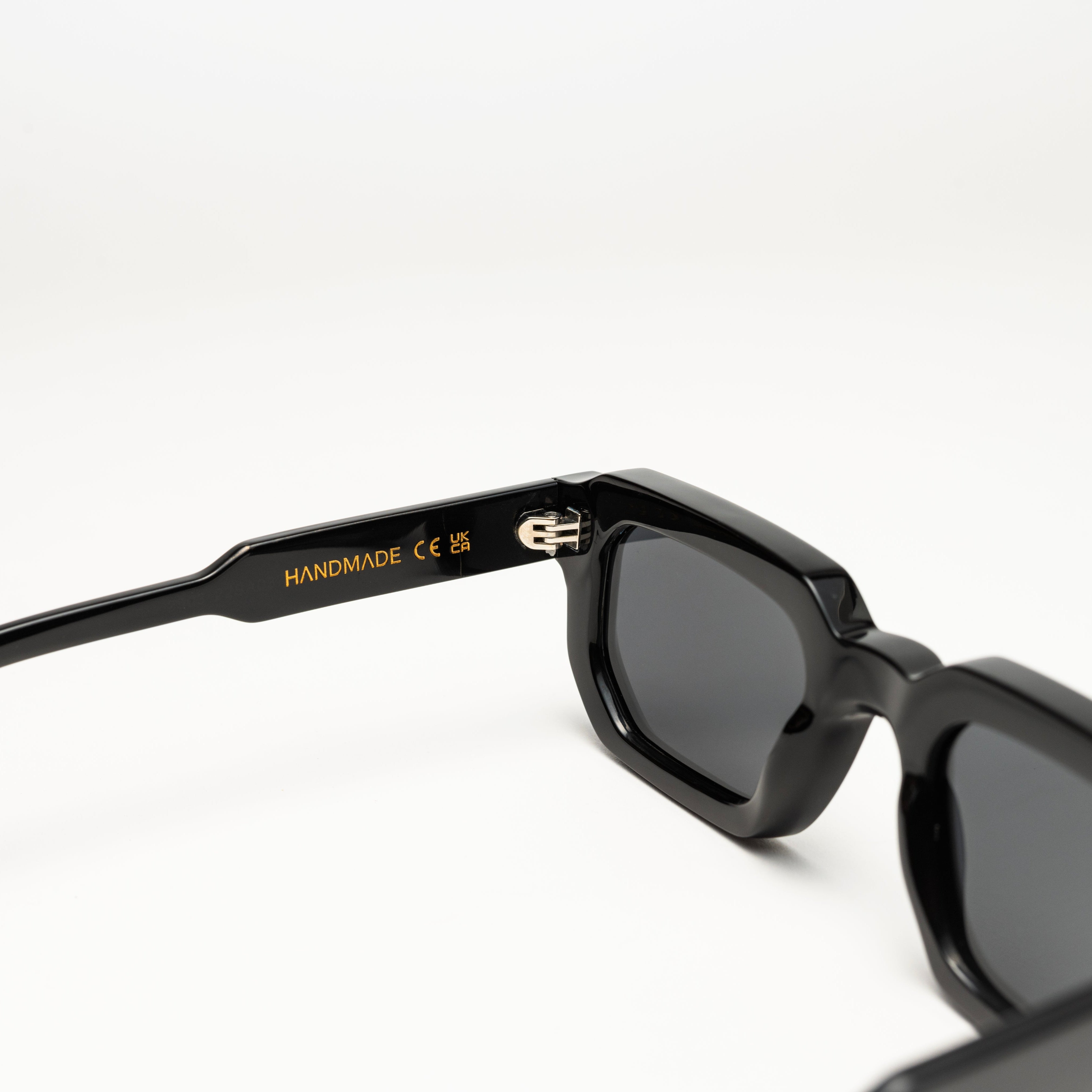 Mentum - Obsidian Black Premium Sunglasses