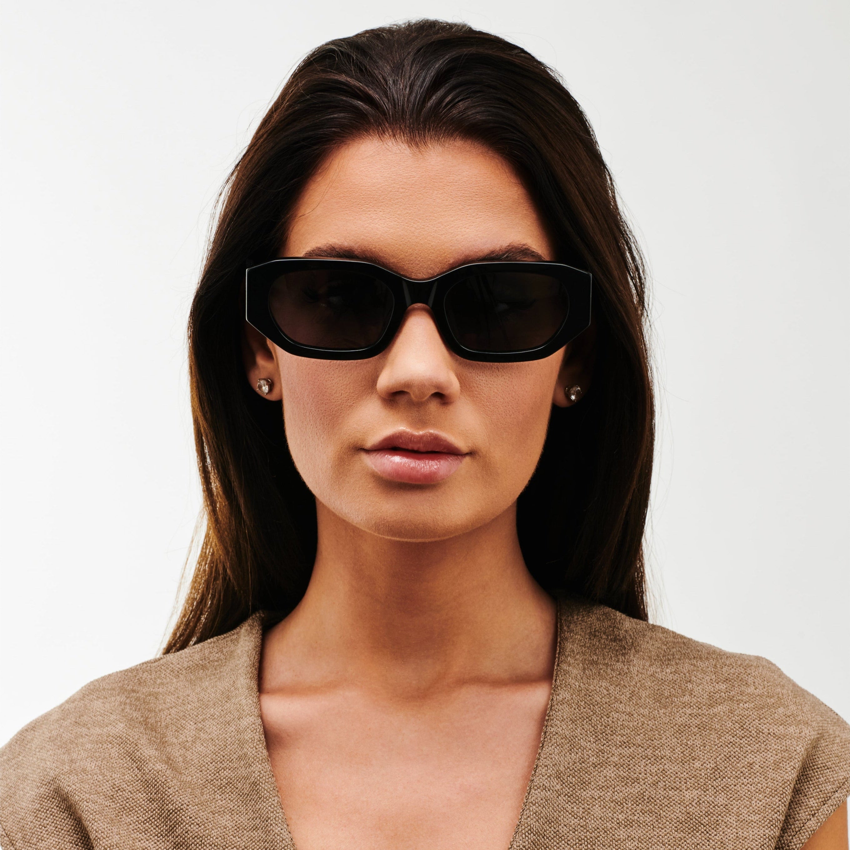 Nubila - Pearl Black Premium Sunglasses for Women